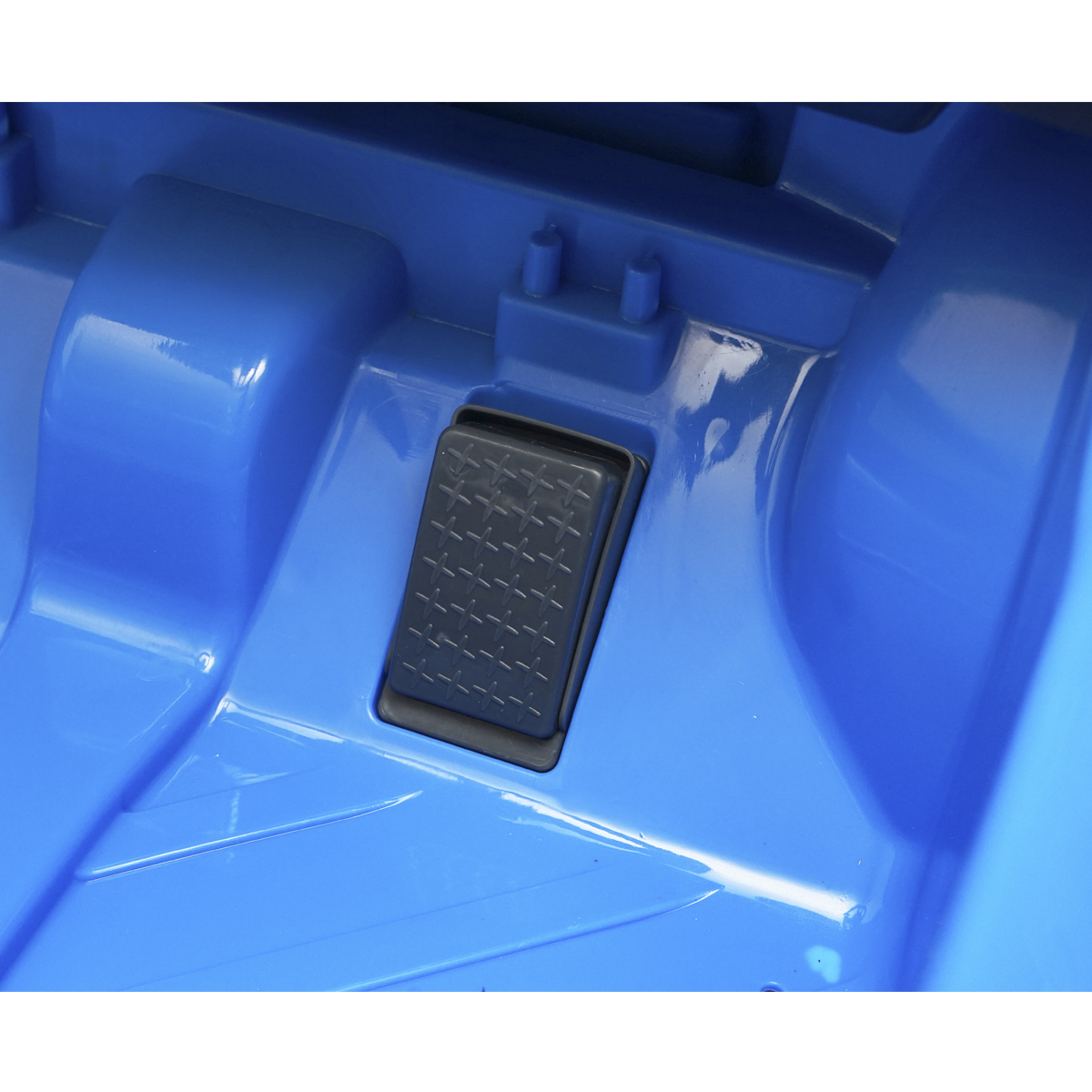 Masinuta electrica cu baterie 6V/4Ah si telecomanda pentru copii Audi TT JE1198 albastra - imagine 11