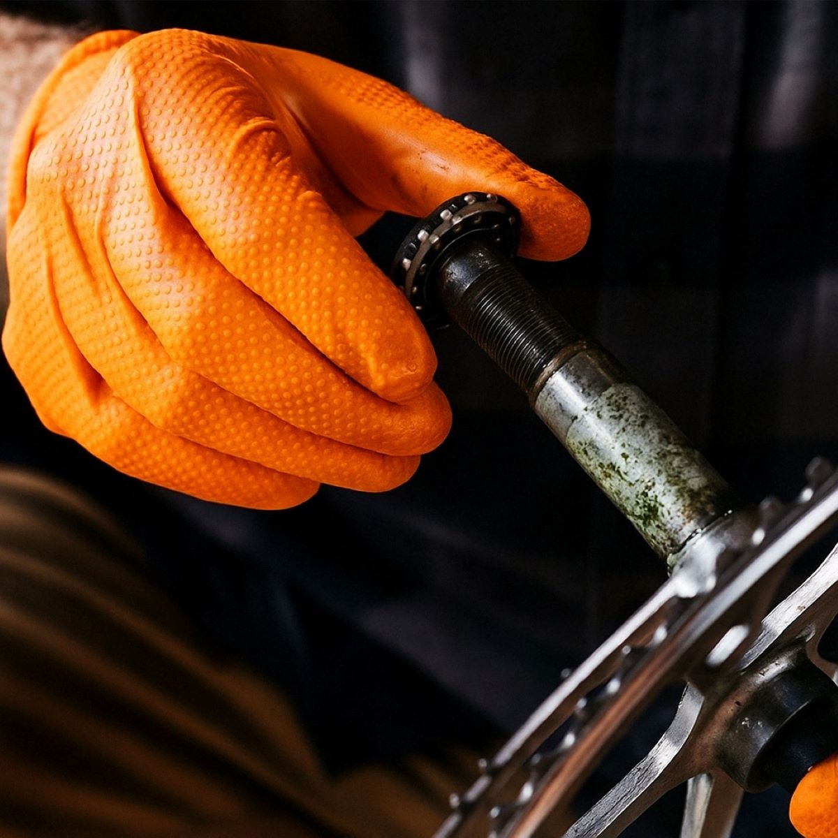 Manusi din nitril portocalii nepudrate cu textura diamond grip, marimea XL 50 buc/cutie Breckner Germany - imagine 4