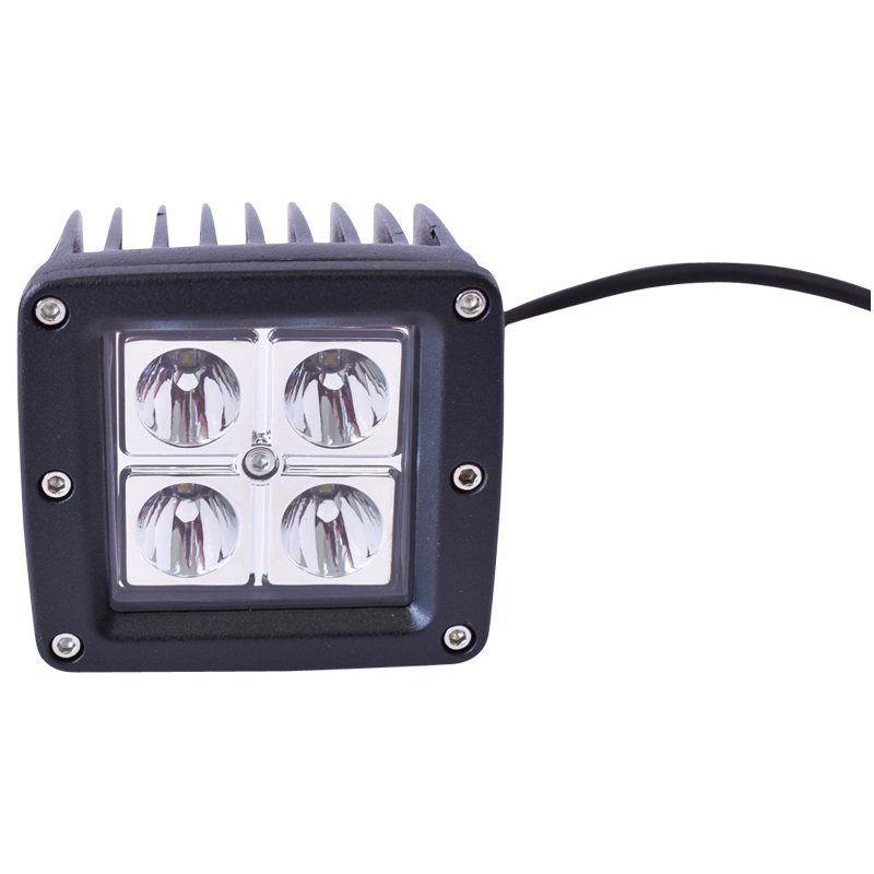Lampa cu 4 LED-uri 10-90V 12W unghi radiere 30 de grade tip spot Breckner Germany - imagine 2