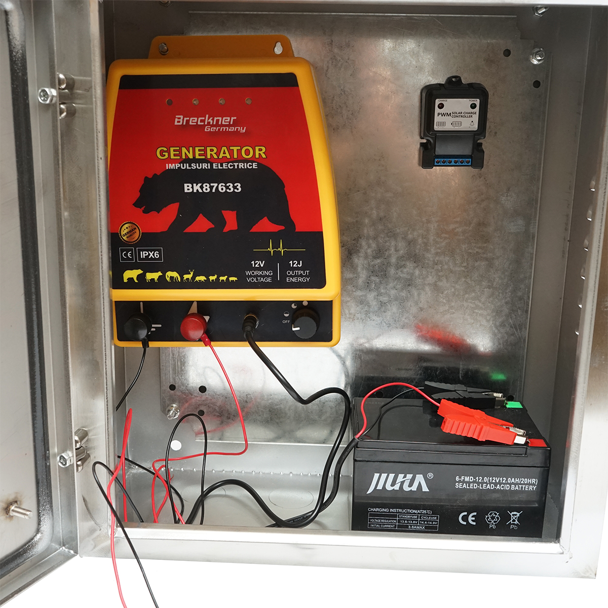Aparat generator impulsuri 12 Joule, DC12V/220V cu panou solar 30W si baterie 12V 12Ah cutie din inox pentru gard electric Breckner Germany. - imagine 2