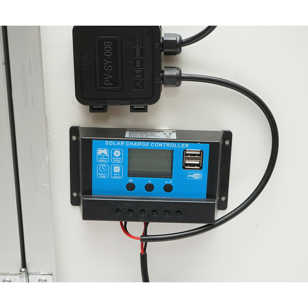 Panou solar 120W fotovoltaic monocristalin tip valiza cu regulator de tensiune 12/24V 20Ah 2 USB-uri Breckner Germany - imagine 9