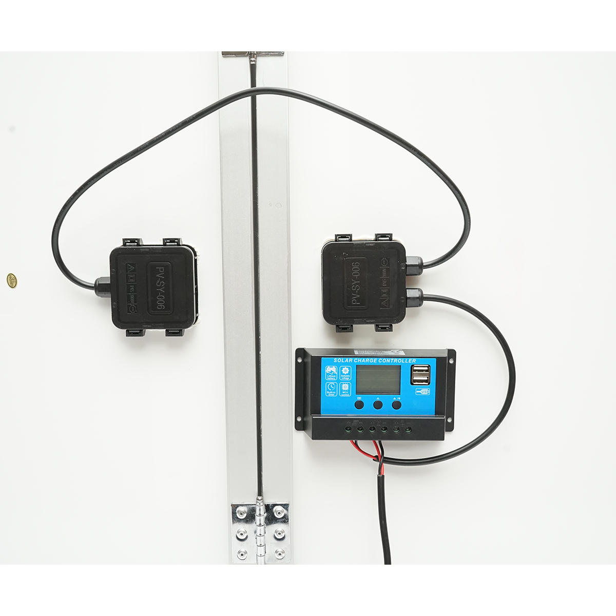Panou solar 145W portabil fotovoltaic monocristalin tip valiza cu regulator tensiune 12/24V 20Ah 2 USB-uri Breckner Germany - imagine 9