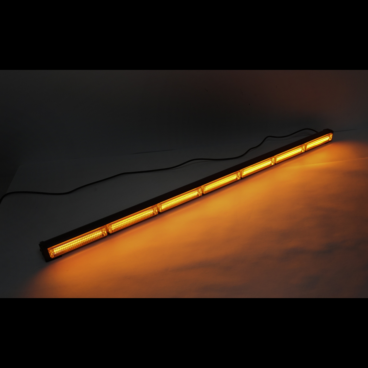 Proiector stroboscopic cu 7 module 12-24V galben Breckner Germany - imagine 2