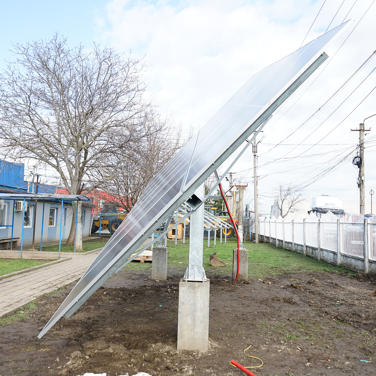 Sistem complet montare, structura tracker solar automat 9 KW, est-vest 16 panouri de 570W Breckner Germany - imagine 6