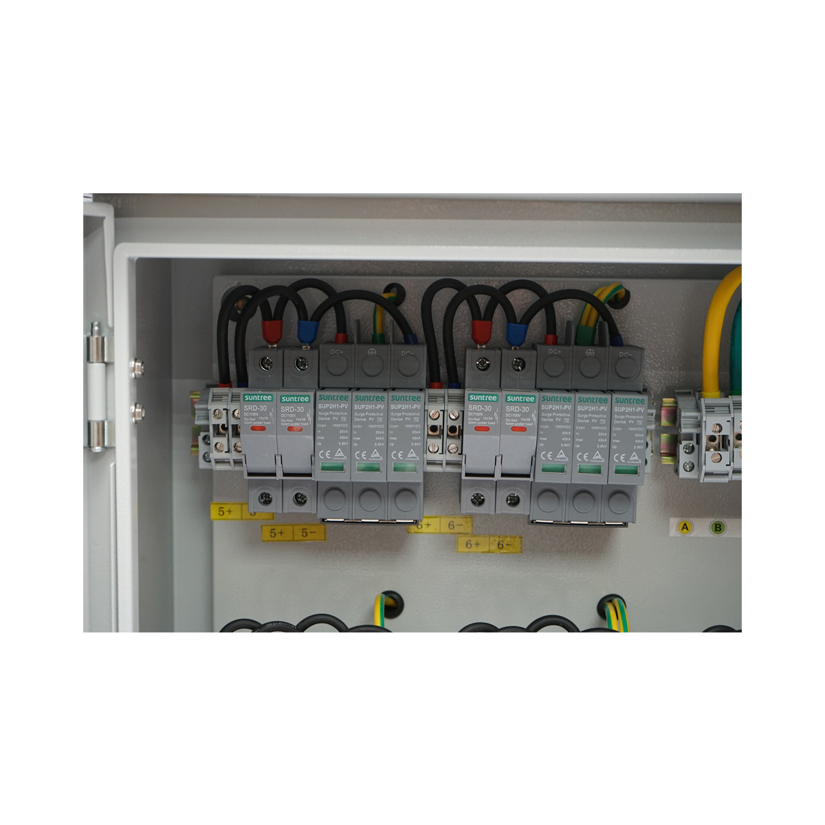 Tablou sigurante de protectie echipat 380V pentru sisteme fotovoltaice 20-30KW DC/AC cu 6 siruri/stringuri 63A, IP65 - imagine 7