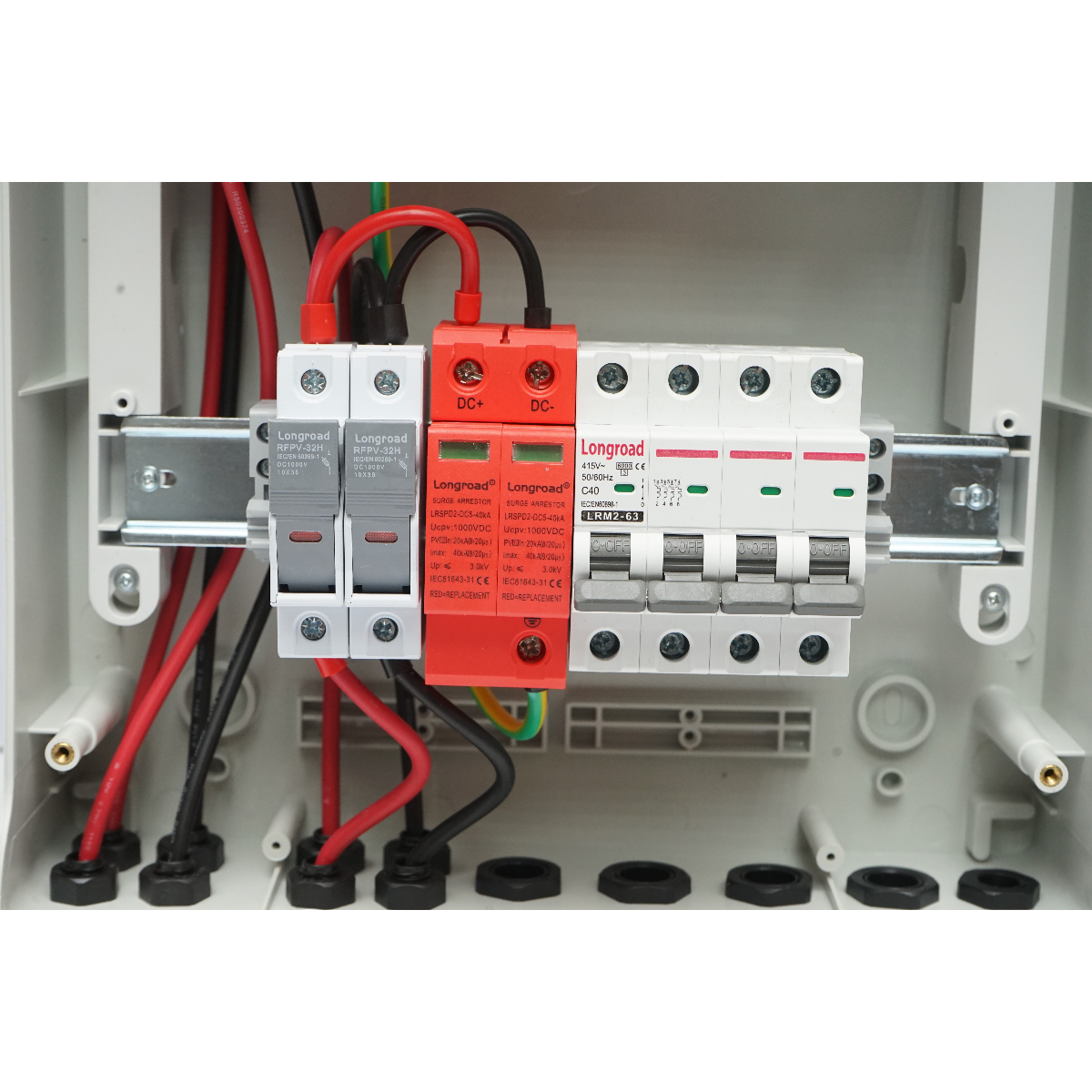 Tablou sigurante de protectie echipat 380V pentru sisteme fotovoltaice 5-10KW DC/AC cu 2 siruri/stringuri - imagine 8