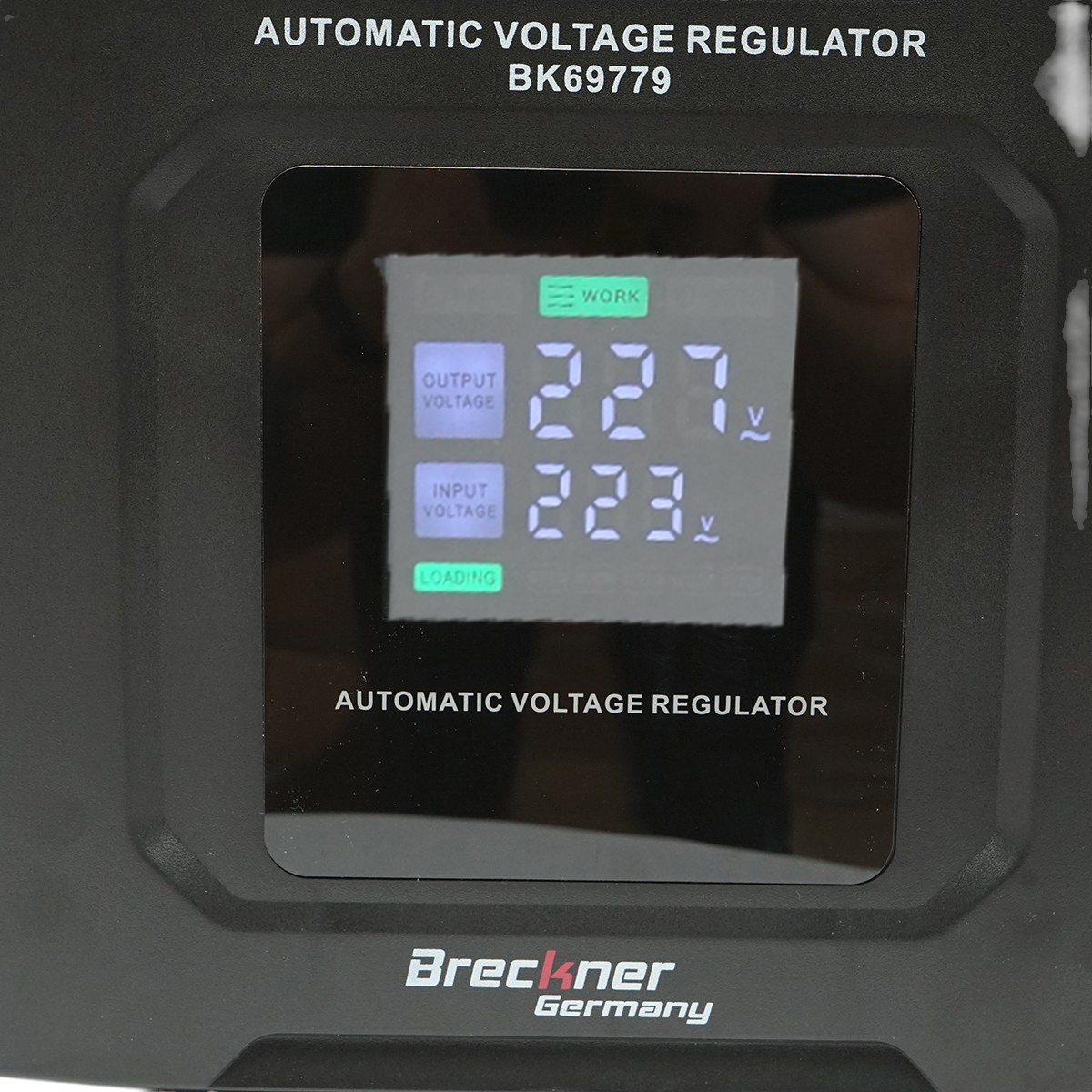 Stabilizator automat de tensiune 5000VA, 3000W, 140-250VAC cu releu monofazat, bypass, conexiune borne, afisaj LCD Breckner Germany - imagine 5