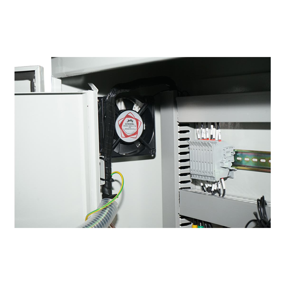 Cutie distributie pentru sistem solar fotovoltaic 200KW, IP54, 400A, cu relu anti-insularizare - imagine 5