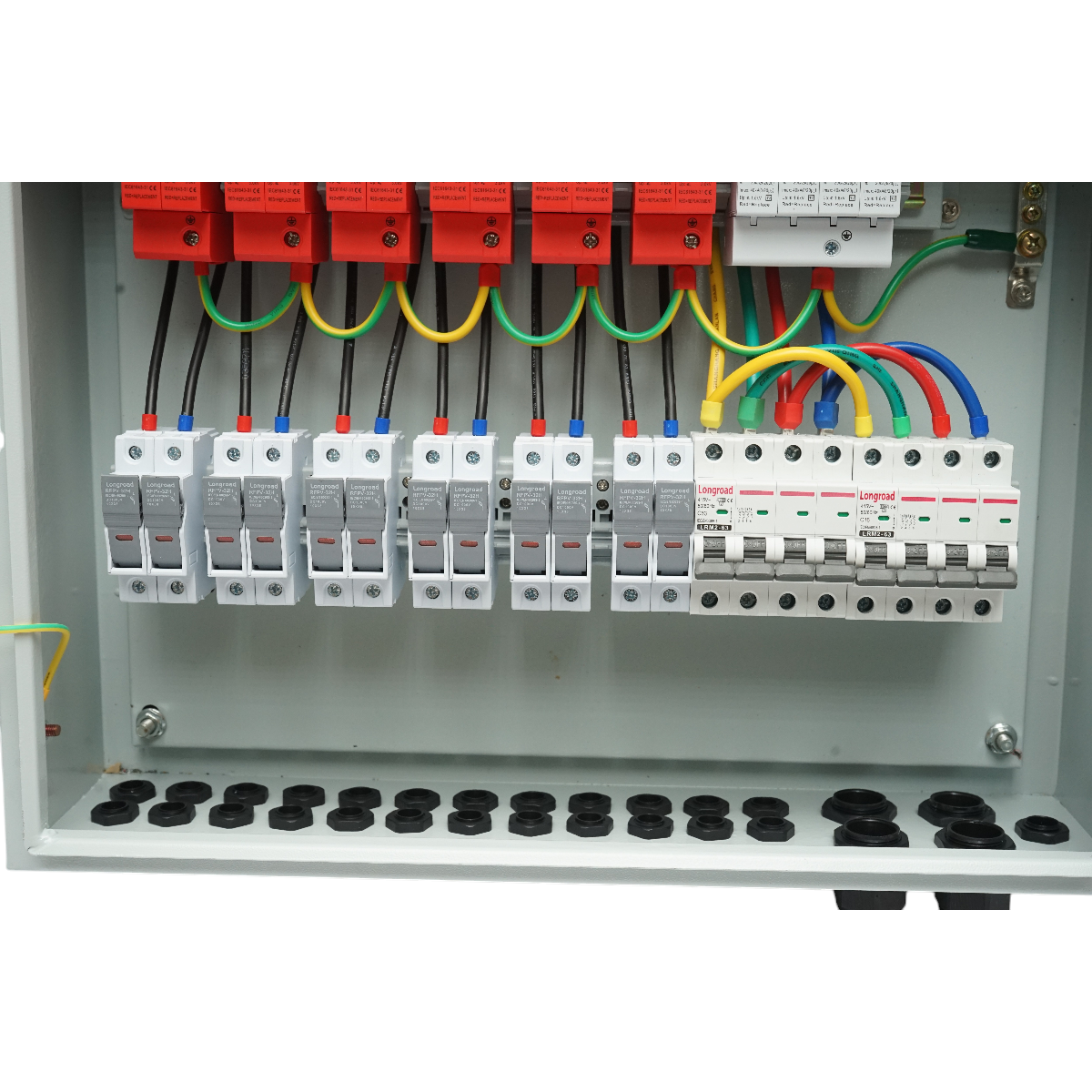 Tablou sigurante de protectie echipat 380V pentru sisteme fotovoltaice 20-30KW DC/AC cu 6 siruri/stringuri IP65 - imagine 6