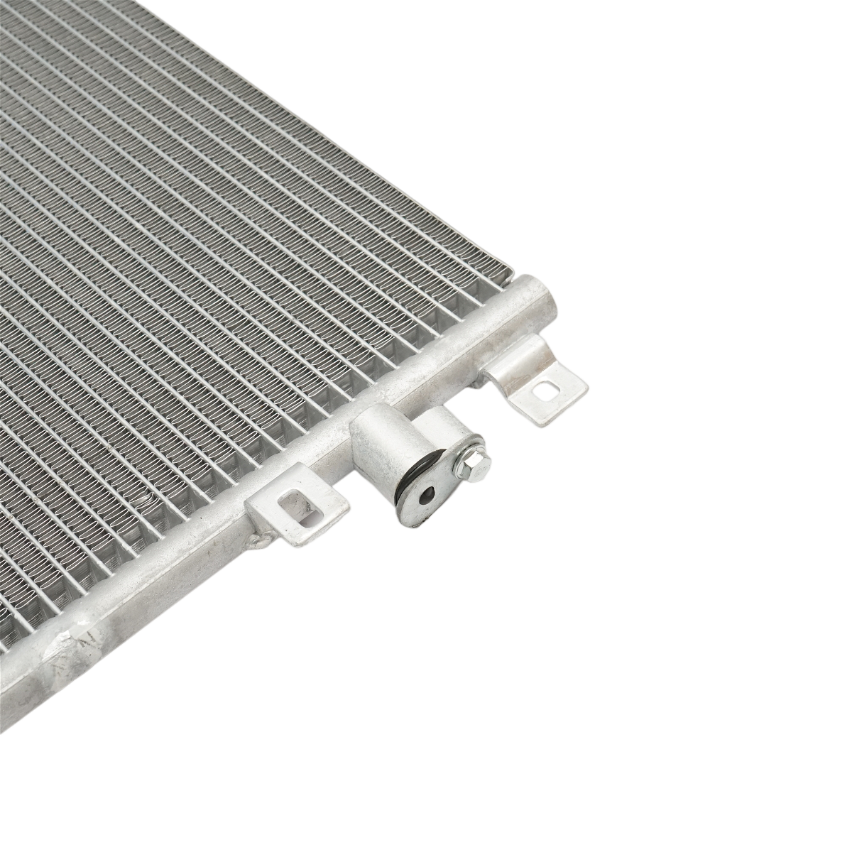 Radiator condensor AC Logan benzina 6001550660 - imagine 4