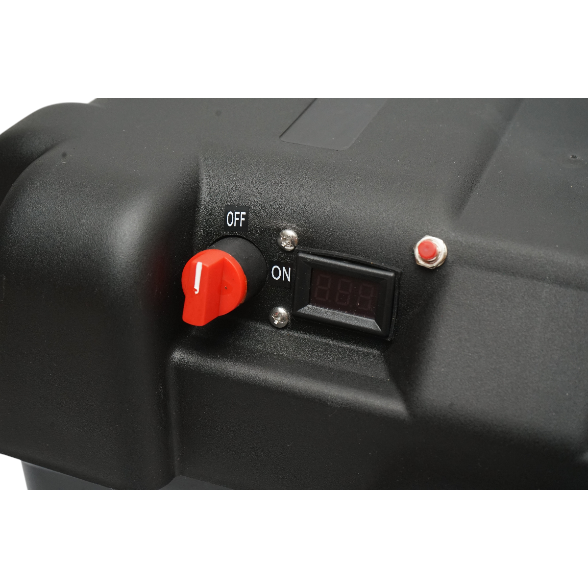 Cutie baterie auto cu voltmetru 12V, intrerupator alimentare 100A, siguranta 30A, priza bricheta, afisaj LCD, 2xUSB 360x180x235mm - imagine 8