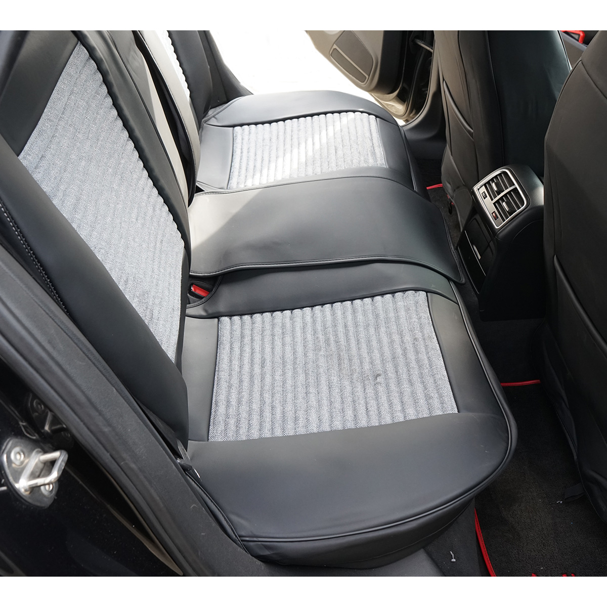 Set huse scaune auto Premium Negru-Gri universale, design sport ergonomic, piele ecologica cu insertii textile, fata + spate 11 piese - imagine 8