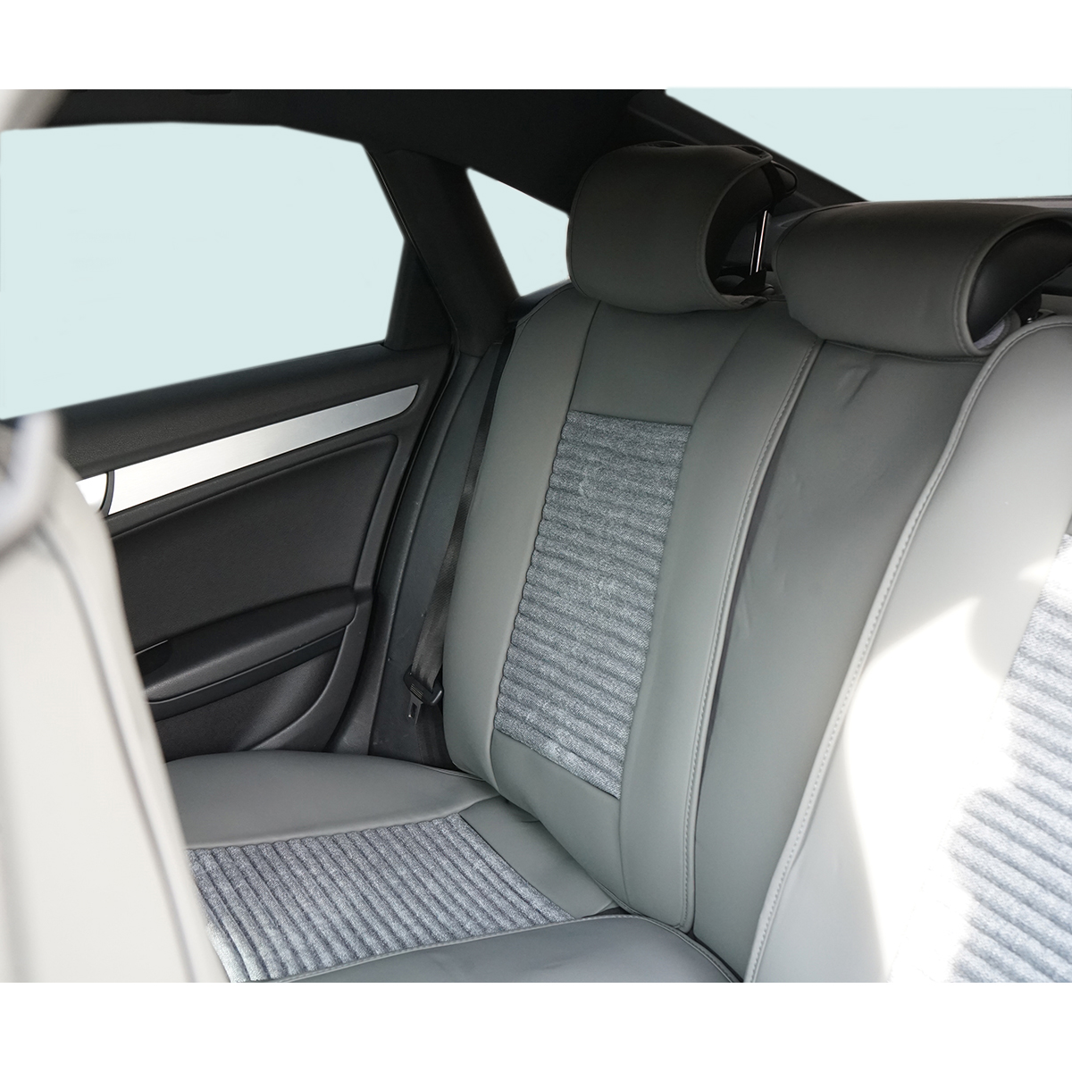 Set huse scaune auto Premium Crem-Gri universale, design sport ergonomic, piele ecologica cu insertii textile, fata + spate 11 piese - imagine 7