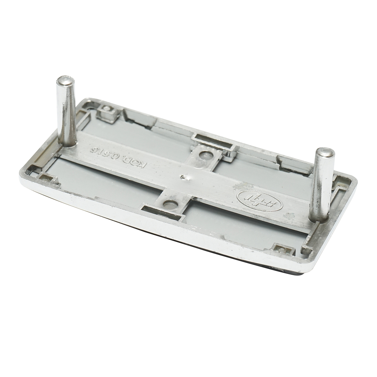Emblema Massey Ferguson cod OEM 1682944M91 - imagine 2