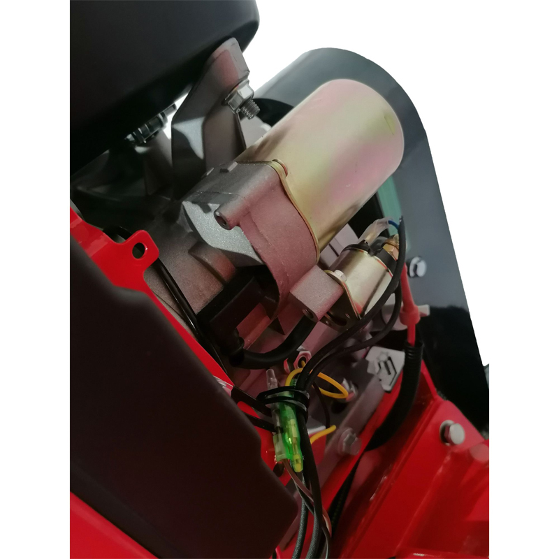 Tocator de crengi pe benzina, TC 15- 120, evacuare in spate, 15 CP, grosime maxima crengi 120 mm, 175 kg Breckner Germany - imagine 7