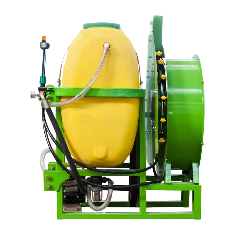 Atomizor cu rezervor 400L cu cardan si 12 diuze Konig Traktoren - imagine 8