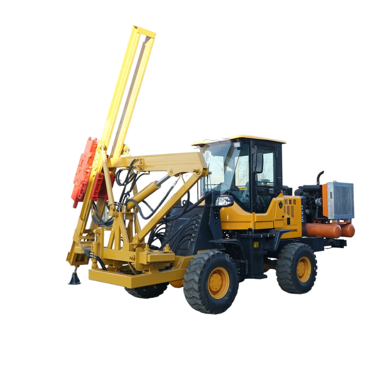 Masina pentru batut si infiletat stalpi, 55 kw hidraulic, cu compresor