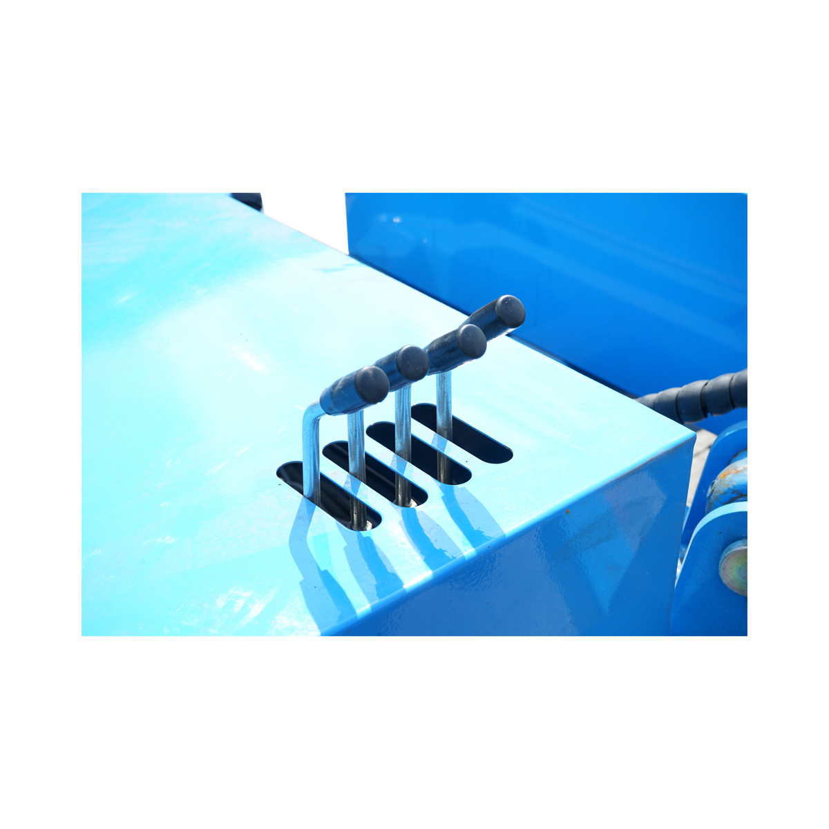 Platforma/nacela pentru lucru la inaltime tip remorca 16m, 200Kg cu telecomanda motor benzina - imagine 6