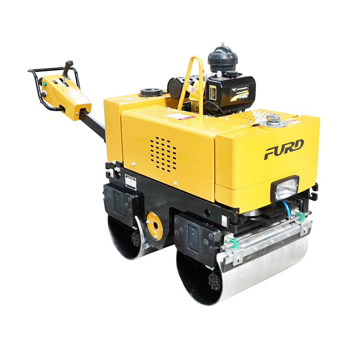 Cilindru compactor 800kg, cu tambur 2x635mm, motor 9CP diesel CF178, pornire electrica sau manuala