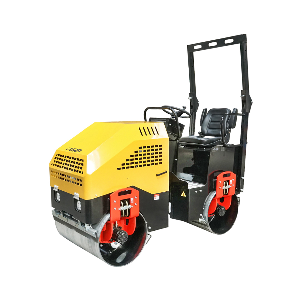 Cilindru compactor 1500kg cu tamburi 900mm si motor diesel Kubota D1105, 25CP, pornire electrica