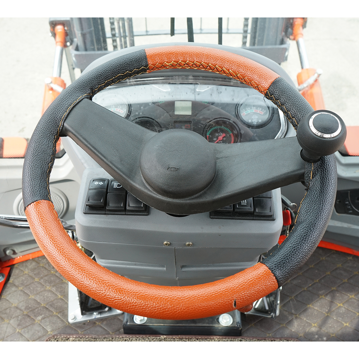 Motostivuitor 3.5T 4x4 OFF ROAD, motor diesel 52CP (38KW), inaltime ridicare 3m, roti 23.5/70-16 THOR - imagine 12