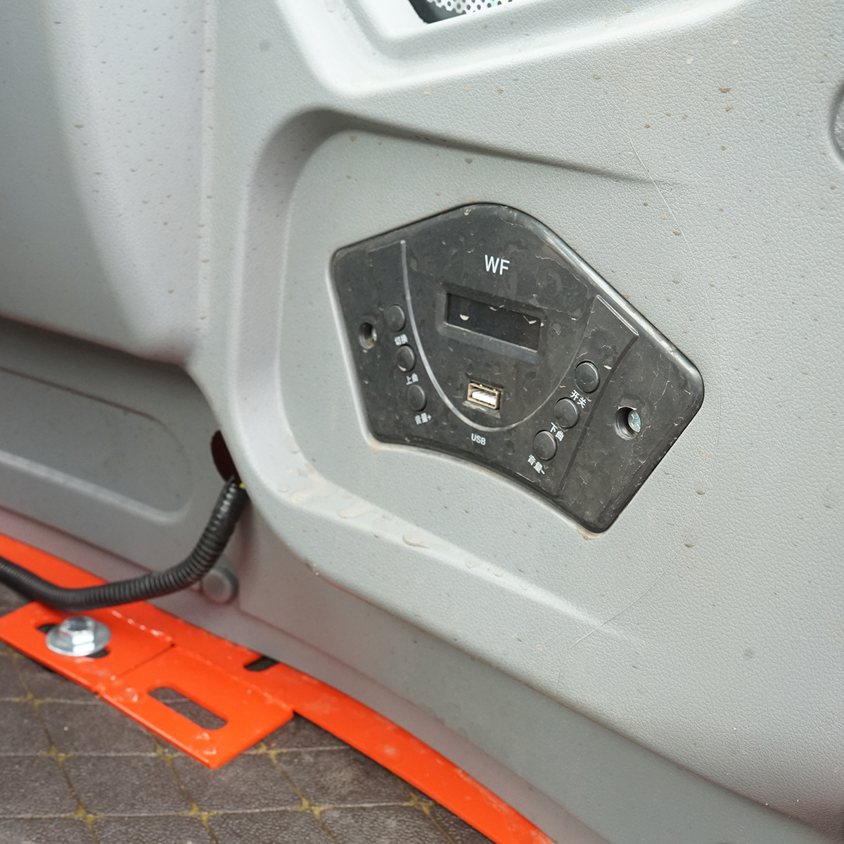 Motostivuitor 3.5T 4x4 OFF ROAD, motor diesel 52CP (38KW), inaltime ridicare 3m, roti 23.5/70-16 THOR - imagine 13