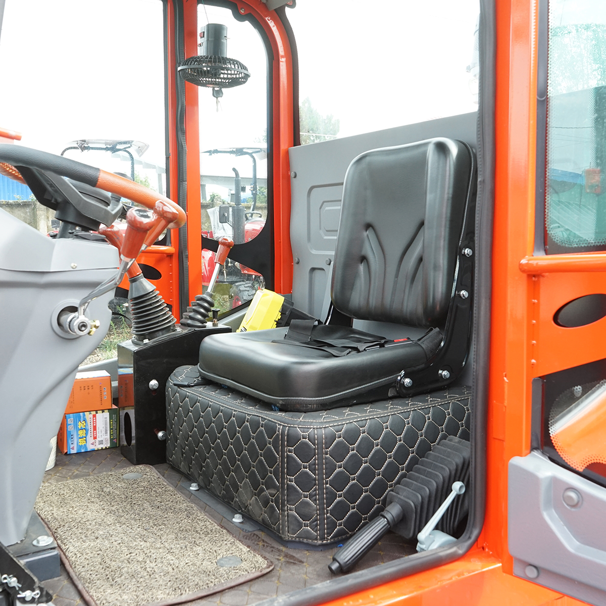 Motostivuitor 3.5T 4x4 OFF ROAD, motor diesel 52CP (38KW), inaltime ridicare 3m, roti 23.5/70-16 THOR - imagine 11