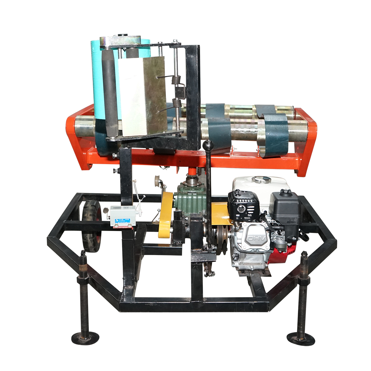 Masina infoliat baloti 500/610x700mm cu motor pe benzina HONDA GX160 4.8CP, pornire sfoara - imagine 4