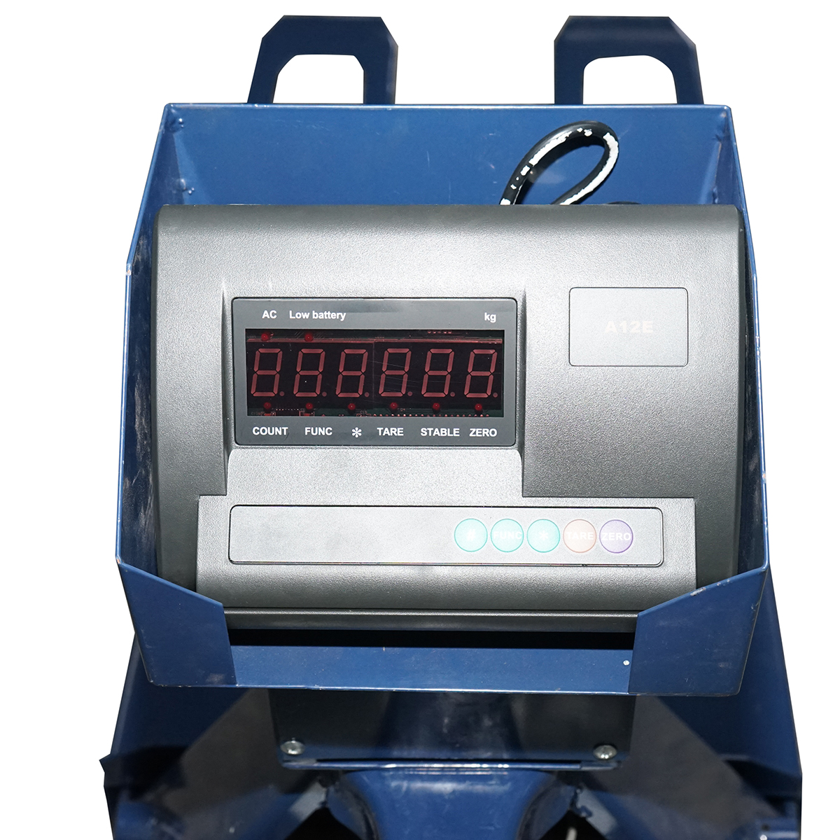 Transpalet manual 3T cu cantar electronic, baterie 6V/4Ah si roti silicon - imagine 5