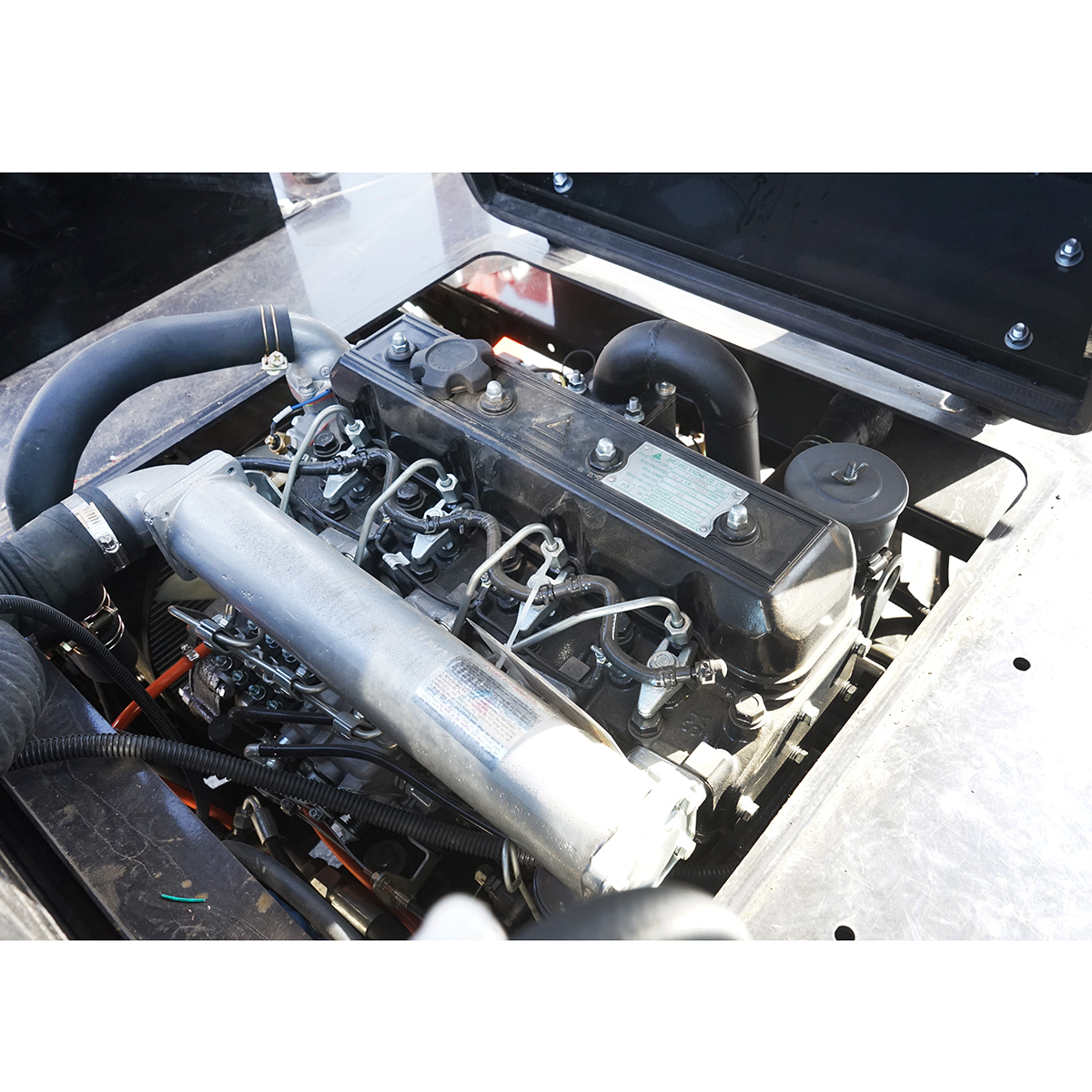 Buldoexcavator 3,5T, motor diesel 50CP, 2400RPM, 5600x1680x2730mm - imagine 10