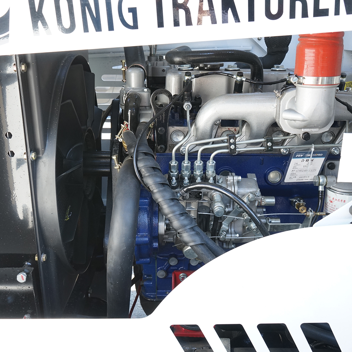 Incarcator frontal WOLA 1.2T, 4x4, 56CP, cupa 0.8m3 KONIG TRAKTOREN - imagine 9