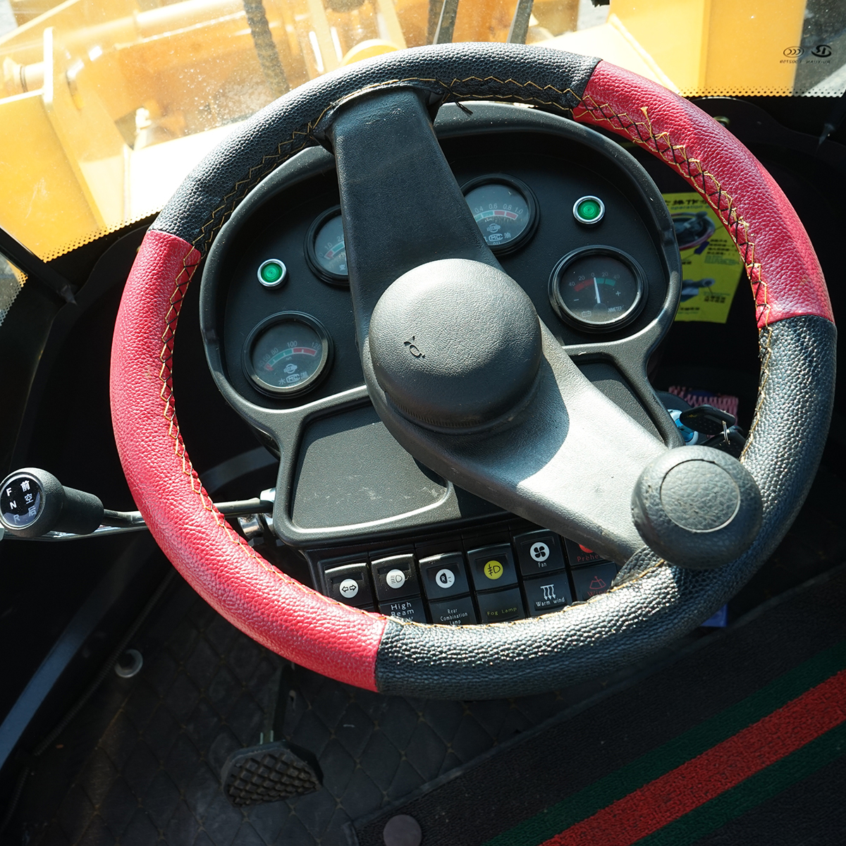 Buldoexcavator 3.5T, motor diesel 50 CP, 2400RPM, 5500x1750x2650mm THOR - imagine 10