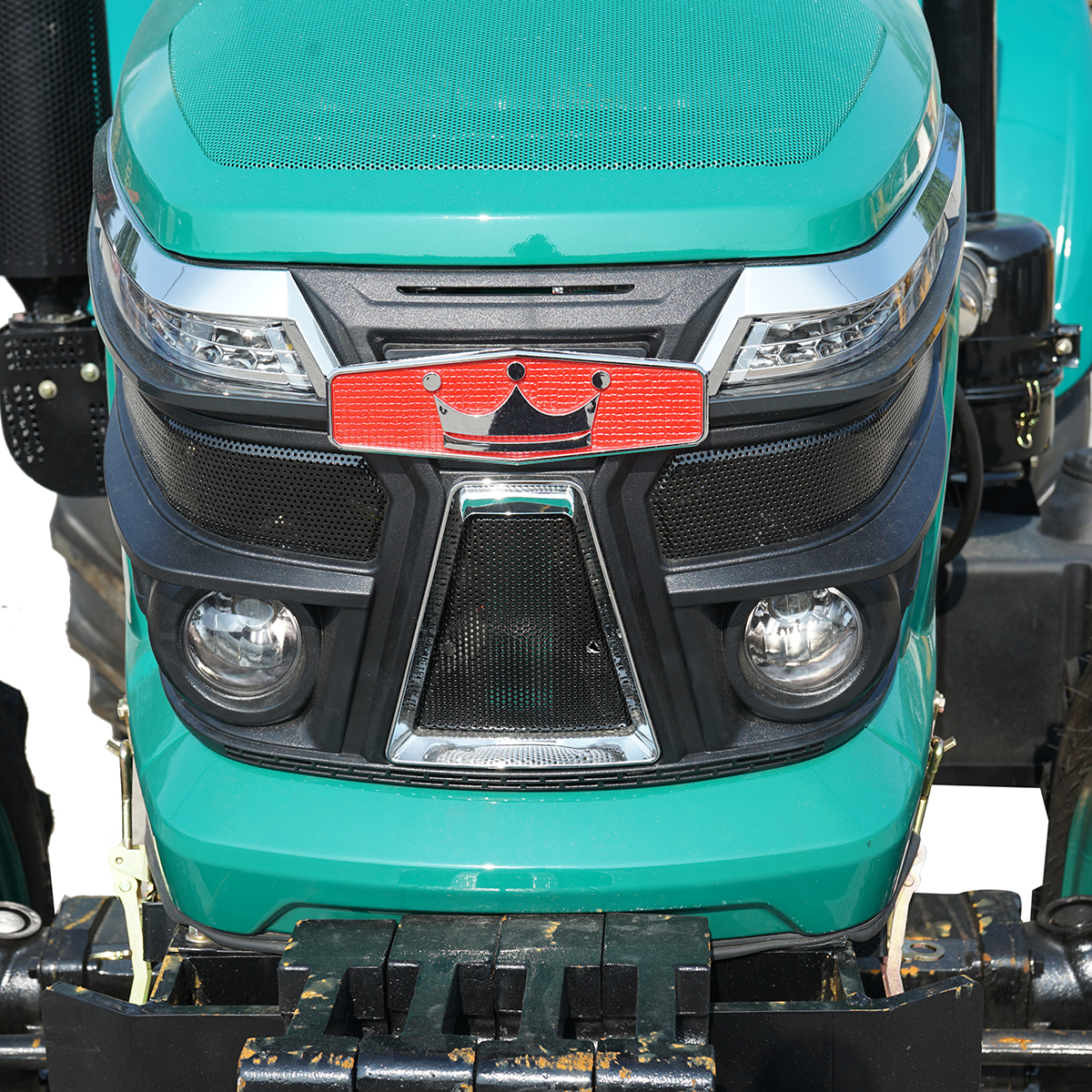 Tractor 80CP cu semicabina, motor YTO diesel, roti 8.3-20/12.4-28 KONIG 804 - imagine 6