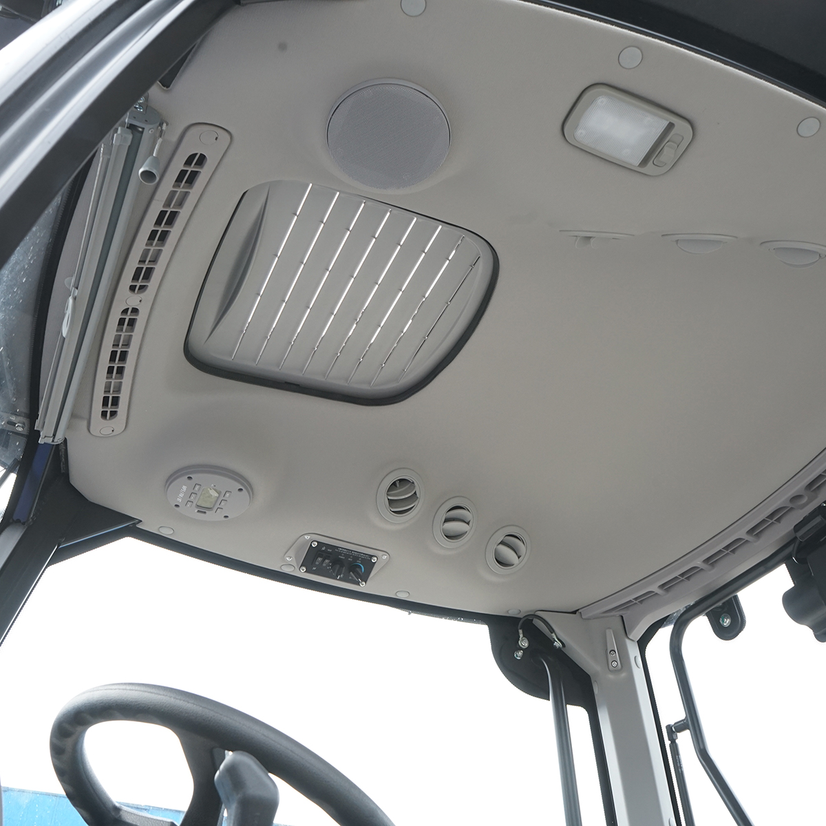 Tractor 50HP 4x4 cu cabina inmatriculabil, aer conditionat, motor Hyundai turbo diesel DM01 LOVOL M504 - imagine 10