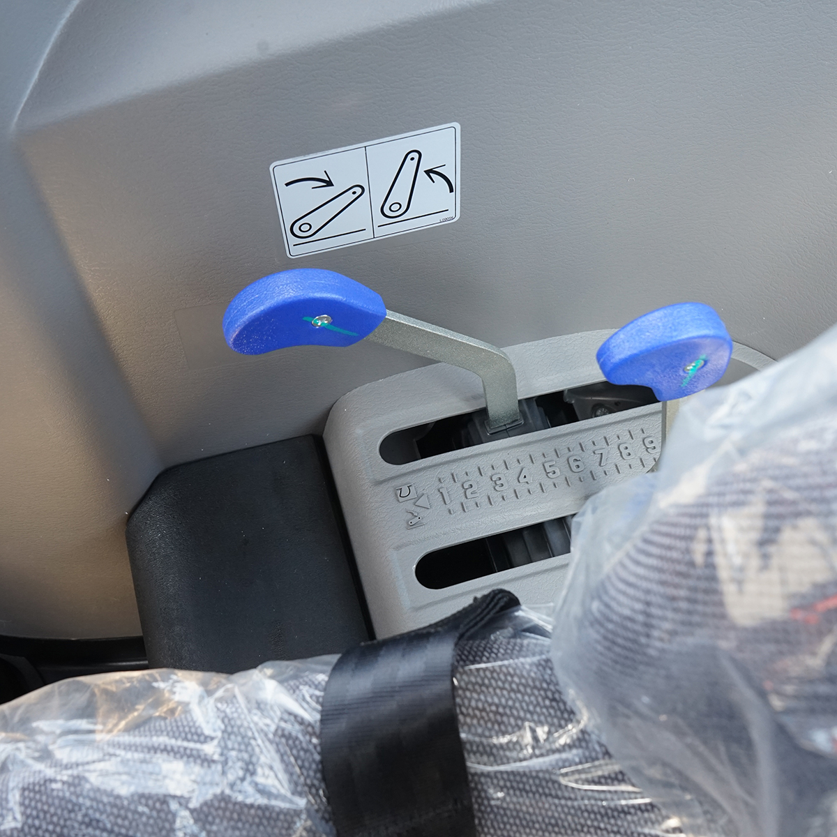 Tractor 50HP 4x4 cu cabina inmatriculabil, aer conditionat, motor Hyundai turbo diesel DM02 LOVOL M504 PRO - imagine 15