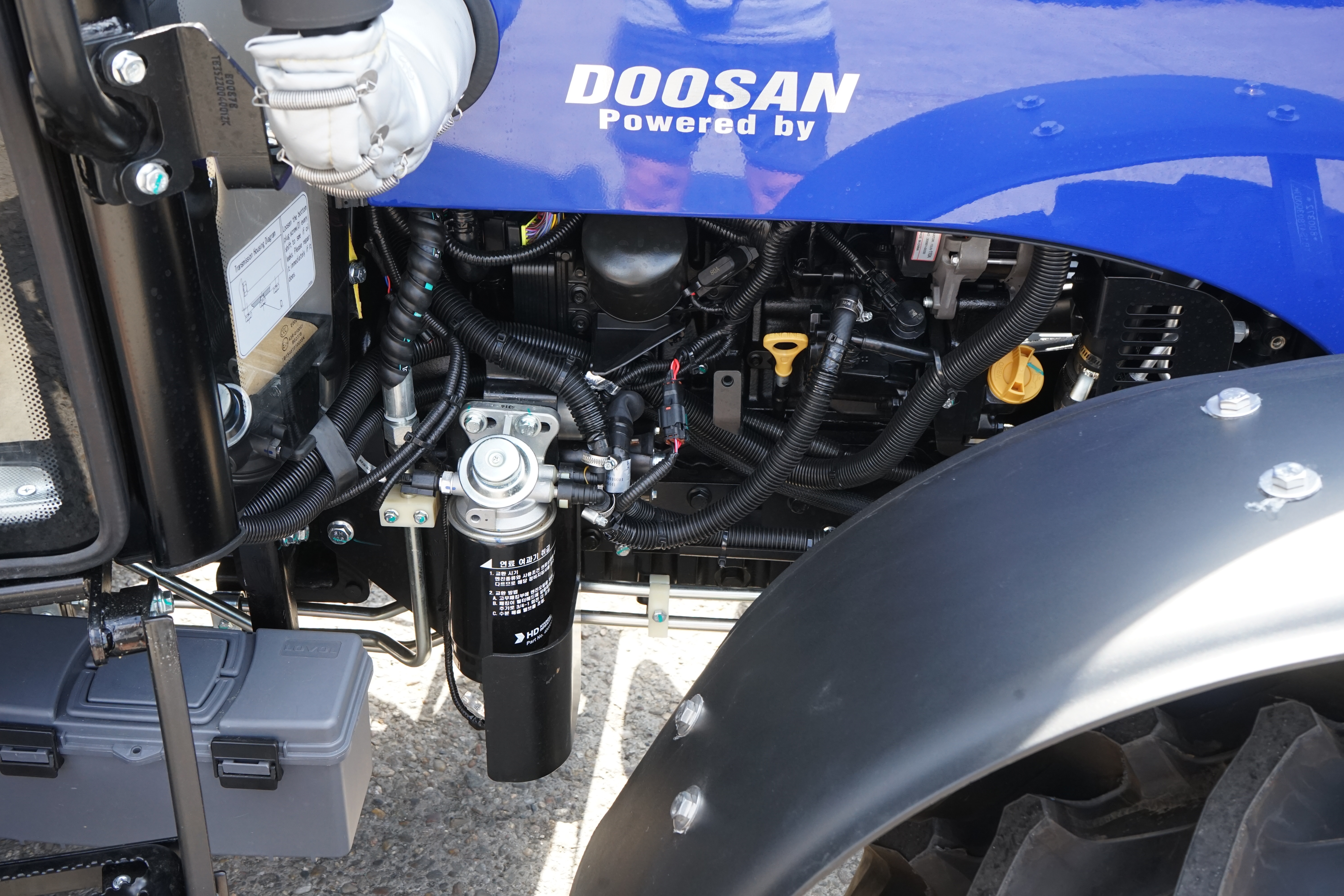 Tractor 50HP 4x4 cu cabina inmatriculabil, aer conditionat, motor Hyundai turbo diesel DM02 LOVOL M504 PRO - imagine 7