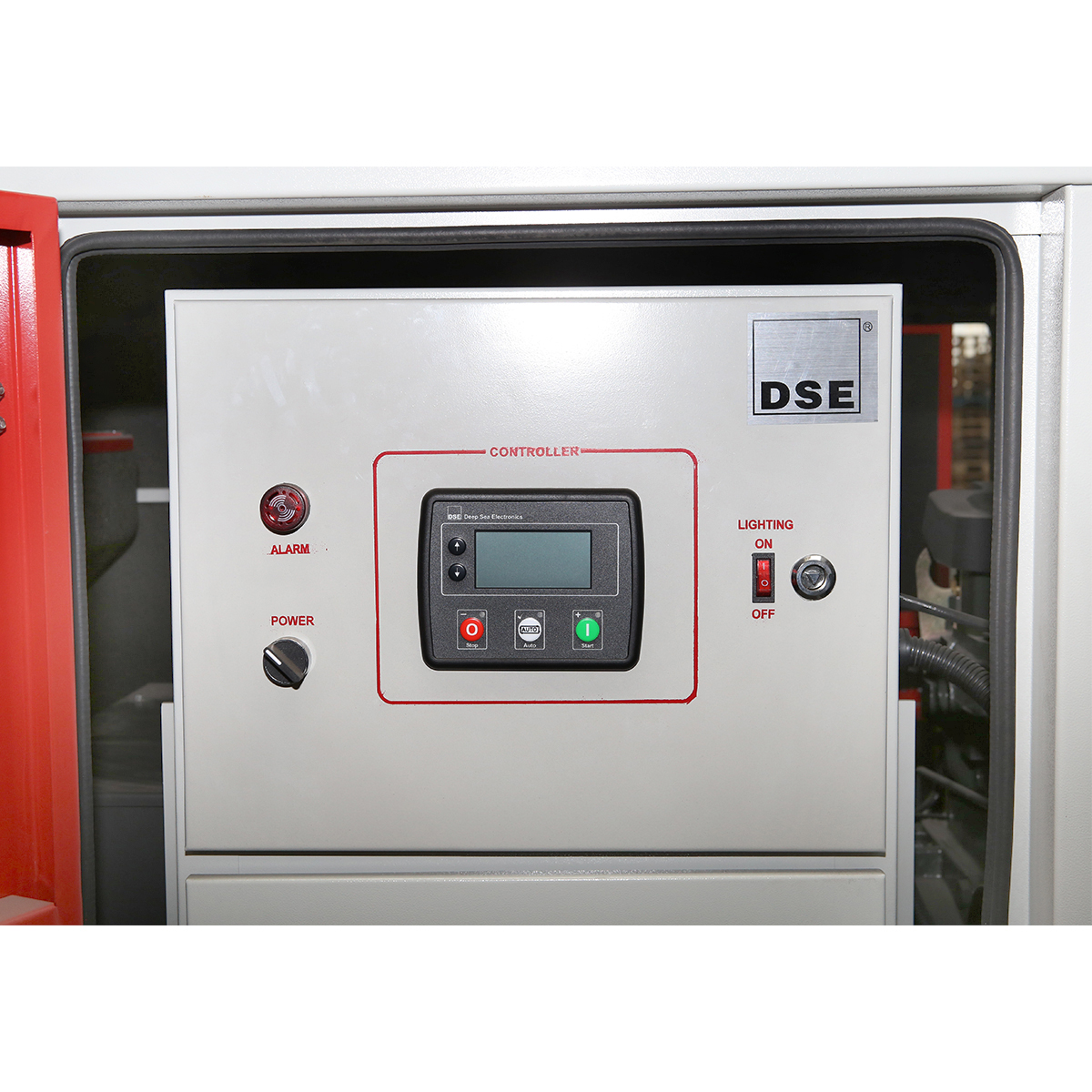 Generator electric trifazat 110KVA, 400V cu motor diesel Ricardo R6105ZLD-100KW - imagine 7