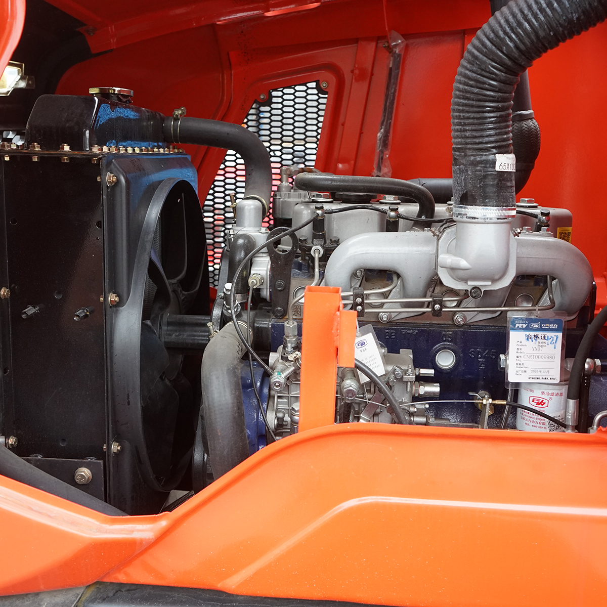 Motostivuitor 3.5T 4x4 OFF ROAD, motor diesel 57CP (42KW), inaltime ridicare 3m, roti 23.5/70-16 - imagine 8