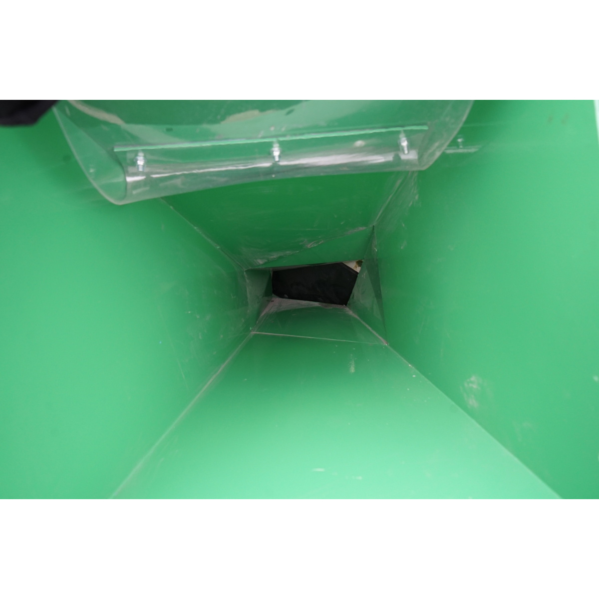 Tocator crengi cu angrenare priza putere tractor PTO, putere necesara 18-50CP, grosime maxima 100mm, buncar 400x420x600mm - imagine 6