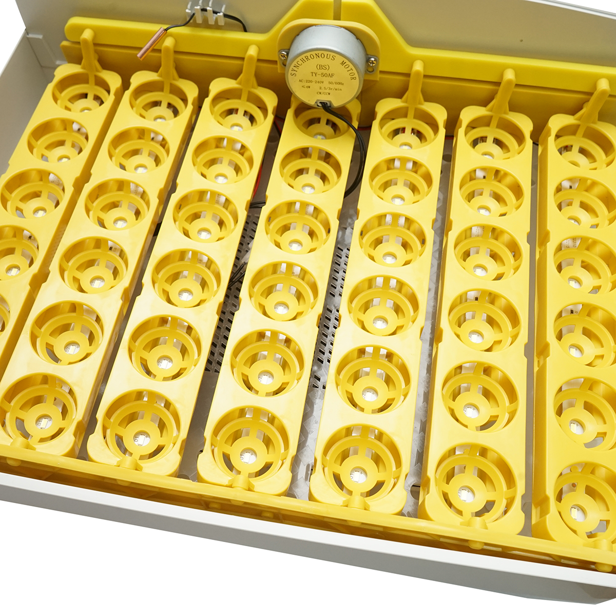 Incubator automat 42 oua 220V cu rotire automata, control temperatura, umiditate, afisaj digital, tava iluminata LED - imagine 5