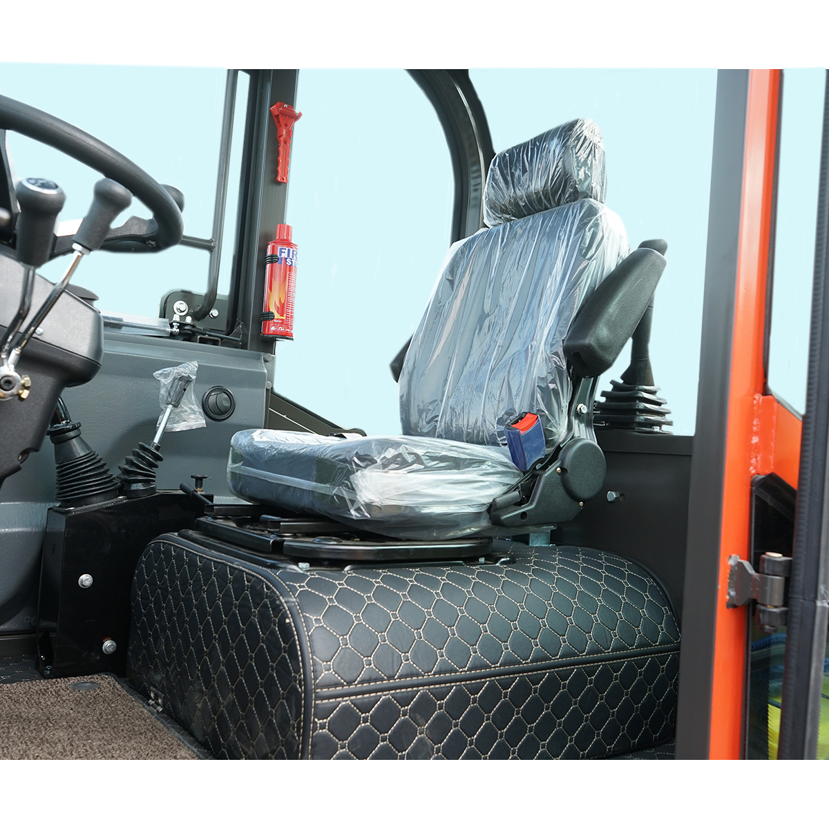 Buldoexcavator articulat compact 2.8T, motor diesel 50CP, cupa frontala si brat excavare spate THOR - imagine 9