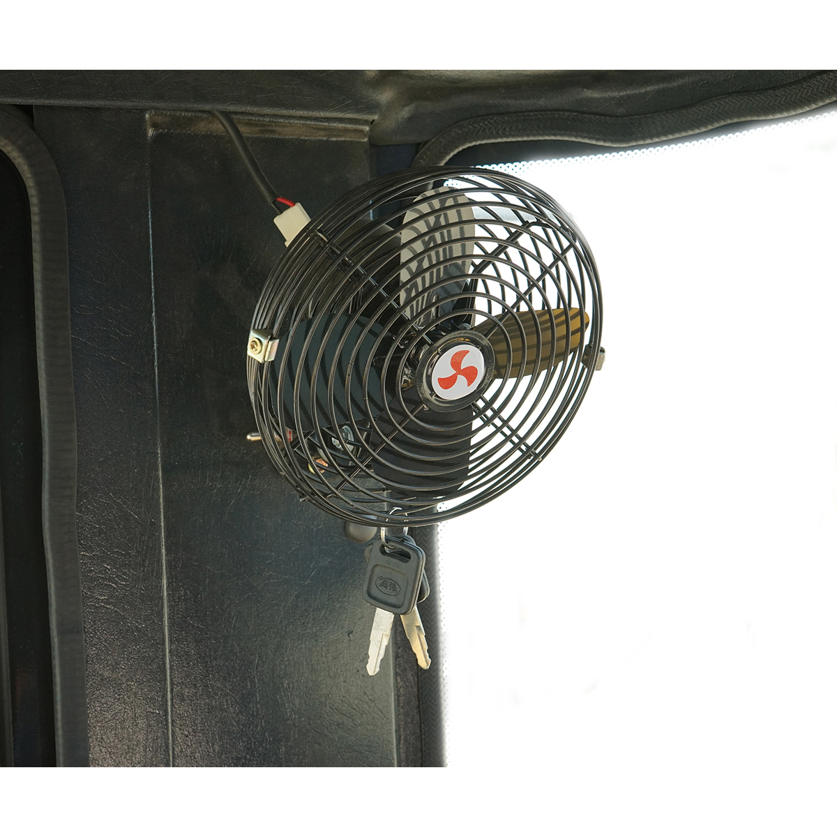 Incarcator frontal WOLF 6.5T, 4x4, motor YTO 115CP cu turbo, cupa frontala 1.5m3, furci paleti 1200x120mm WOLF - imagine 15