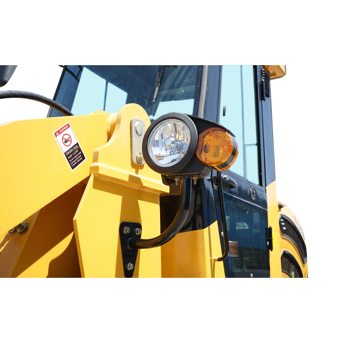 Incarcator frontal WOLF 6.5T, 4x4, motor YTO 115CP cu turbo, cupa frontala 1.5m3, furci paleti 1200x120mm WOLF - imagine 9