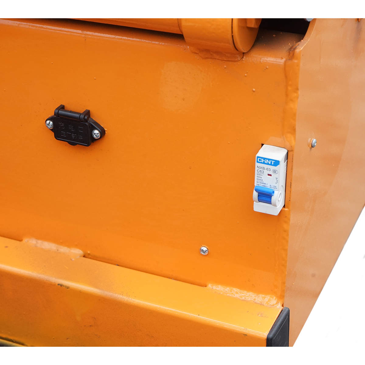 Mini incarcator frontal electric 400kg, 2 motoare 1800W/1300W, baterie 48V/52Ah, capacitate ridicare 200kg, cupa 900x450x370mm - imagine 17