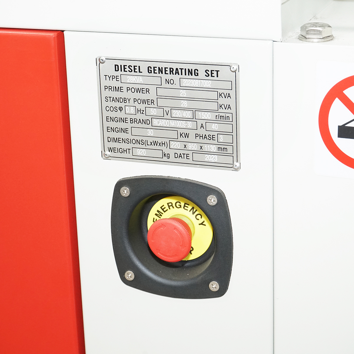 Generator electric trifazat 28KVA, 230/400V cu motor diesel Ricardo N4100DS-30KW - imagine 4