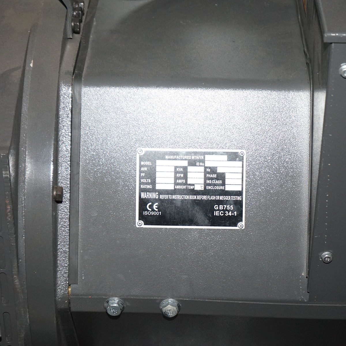 Generator electric trifazat 225KVA, 230/400V cu motor diesel Ricardo R6110ZLDS-176KW - imagine 6