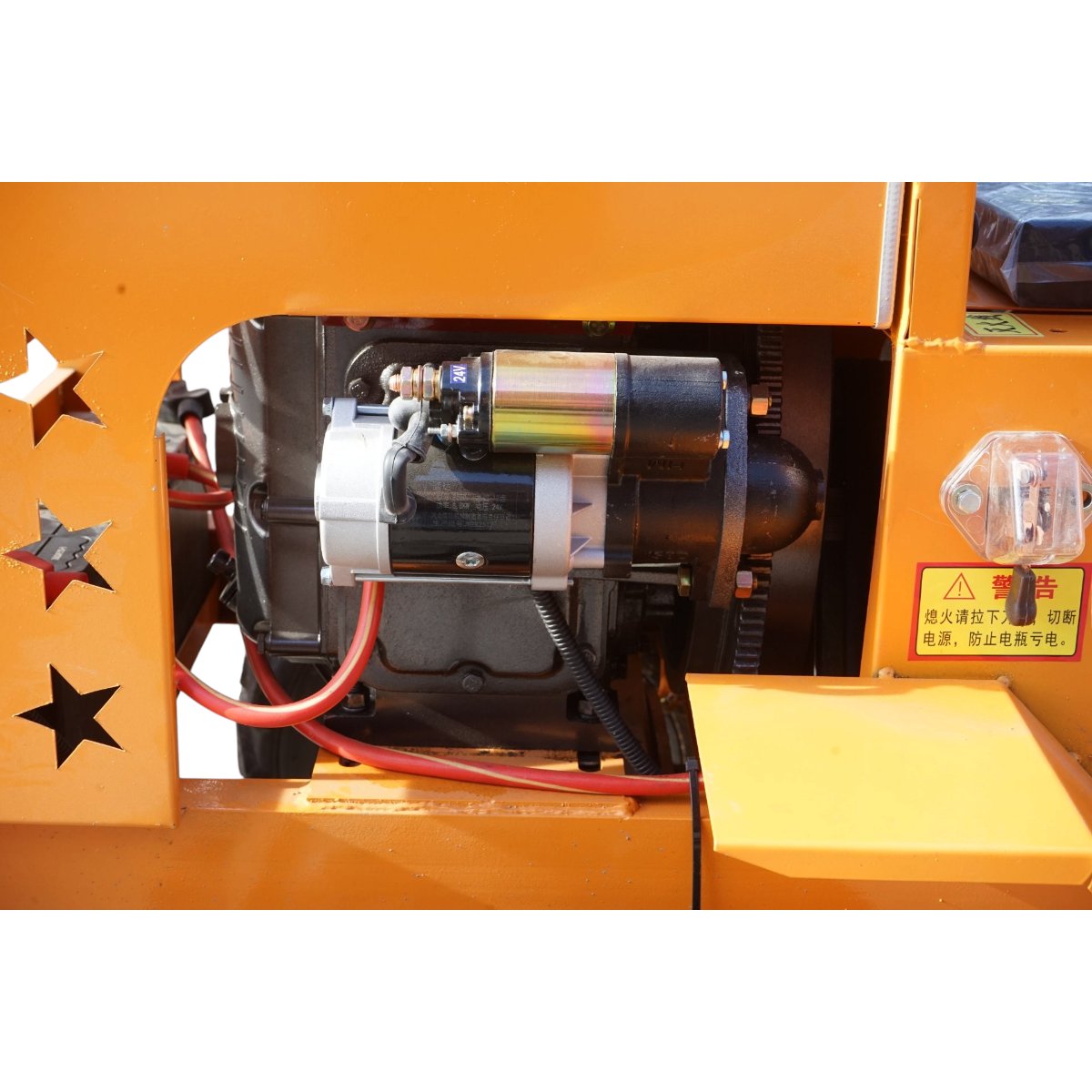 Mini incarcator frontal articulat 900kg 4x4, motor diesel 35CP, capacitate ridicare 500kg, latime cupa 1000mm THOR - imagine 13
