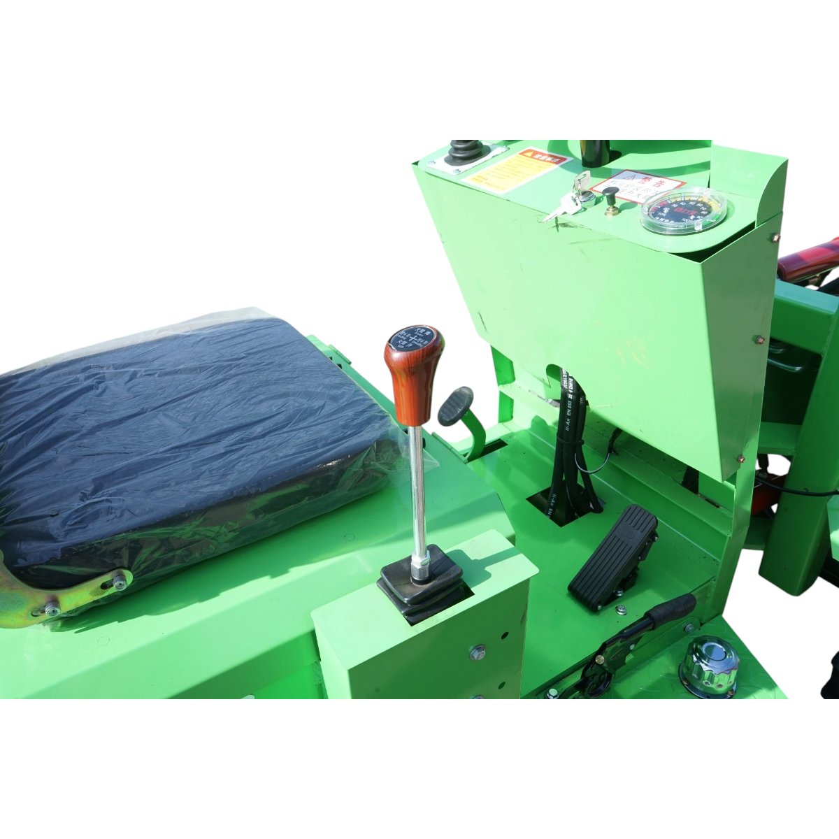 Mini incarcator frontal electric 700kg 4x4, 2 motoare 2200W brushless, baterie 60V/70Ah, capacitate ridicare 400kg, latime cupa 1000mm THOR - imagine 9