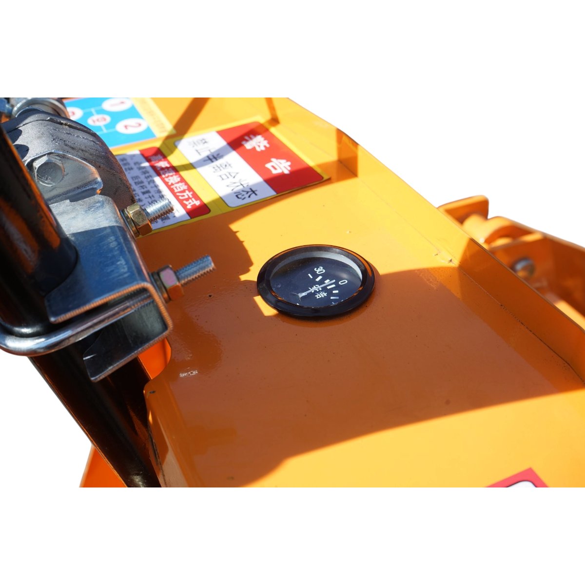 Mini incarcator frontal articulat 800kg 4x4, motor diesel 25CP, capacitate ridicare 400kg, latime cupa 1000mm THOR - imagine 12