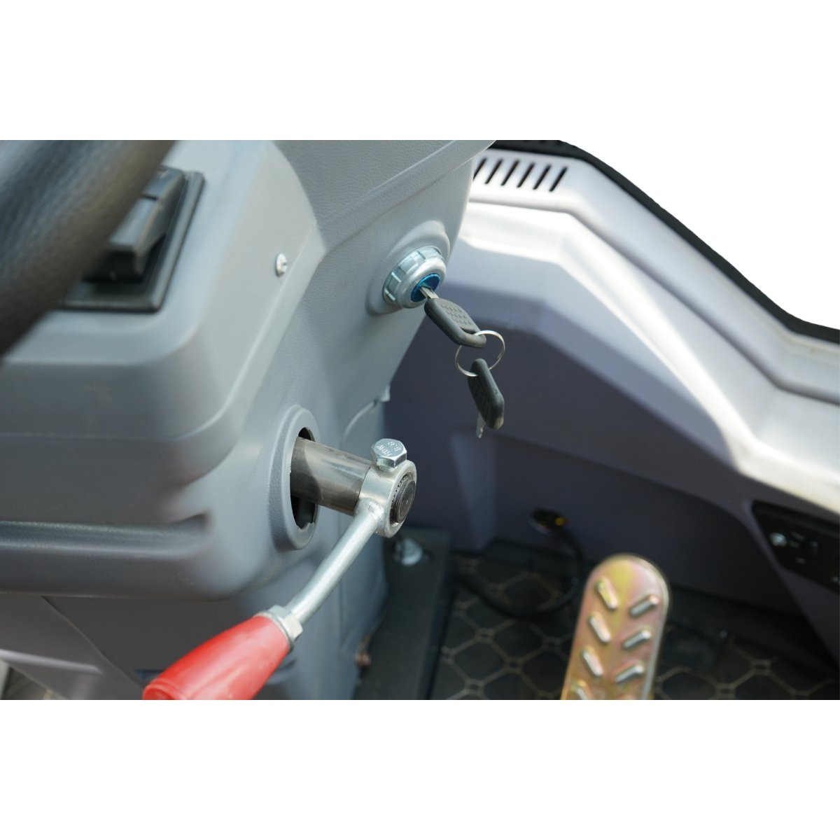 Motostivuitor 5T 4x4 OFF ROAD, motor diesel 100CP (70kW), inaltime ridicare 3m, roti 16/70-20 - imagine 15
